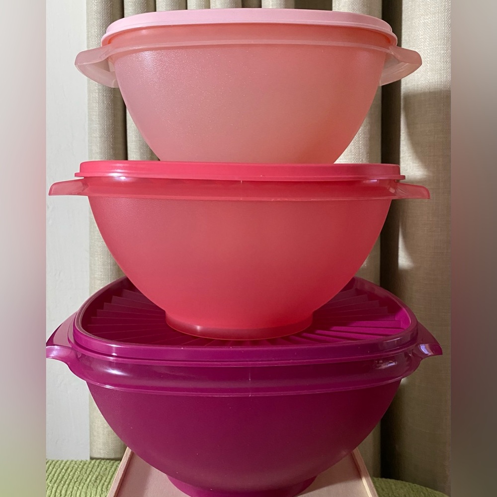 Tupperware Heritage Bowl Set NIB
